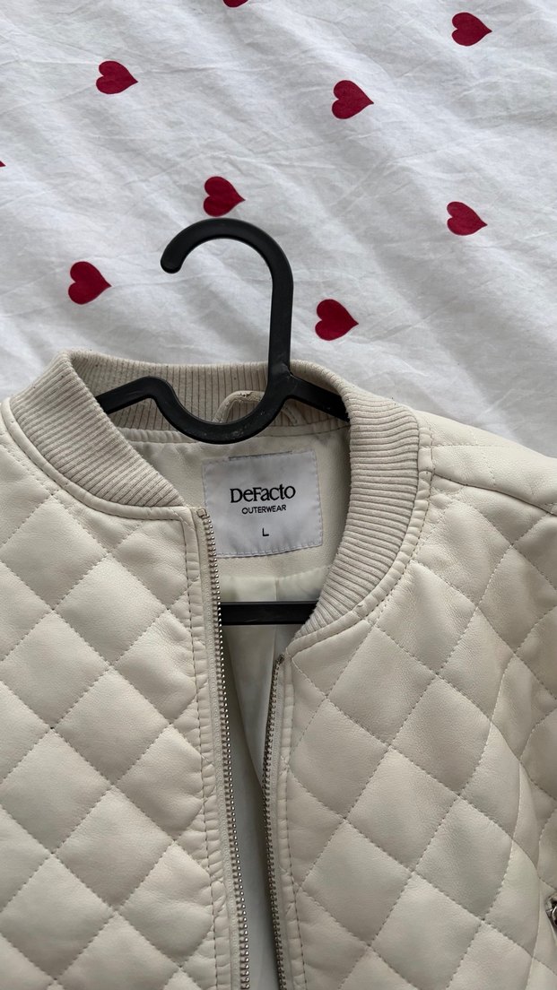 Beyaz Deri Kadın Mont - Görsel 2