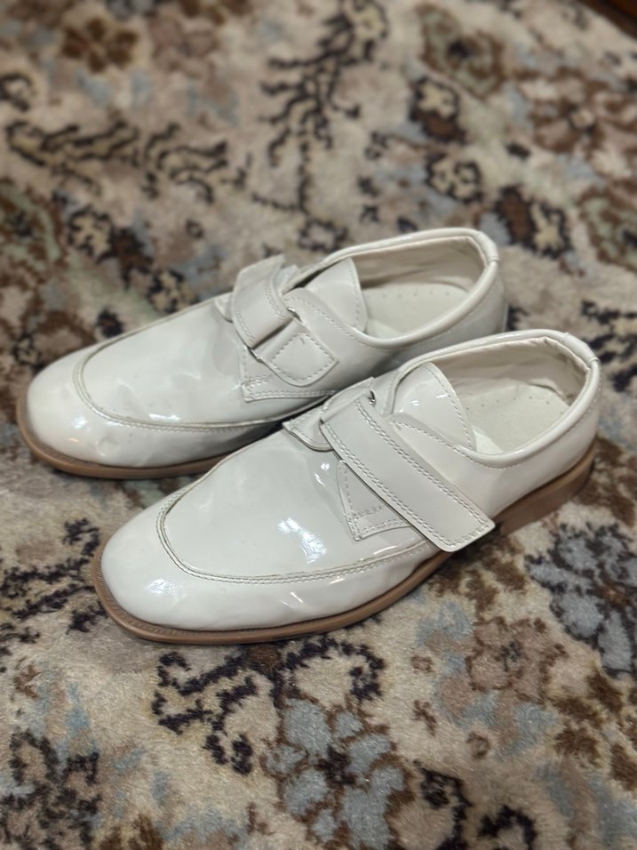 Tokalı Beyaz Erkek Çocuk Özel Ayakkabı - Görsel 3