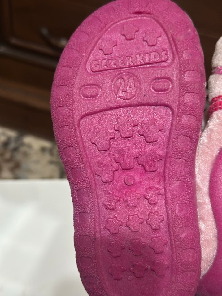 Kız Çocuk Renkli Bağcıklı Sıcak Panduf - Görsel 2