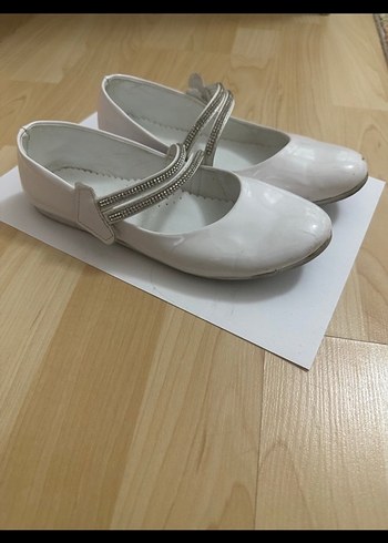 Klasik Beyaz Tokalı Kız Çocuk Babet - Görsel 4