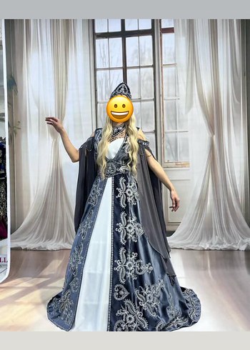 Gri Desenli Uzun Straplez Gotik Kadın Elbise