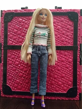 Barbie bebek 