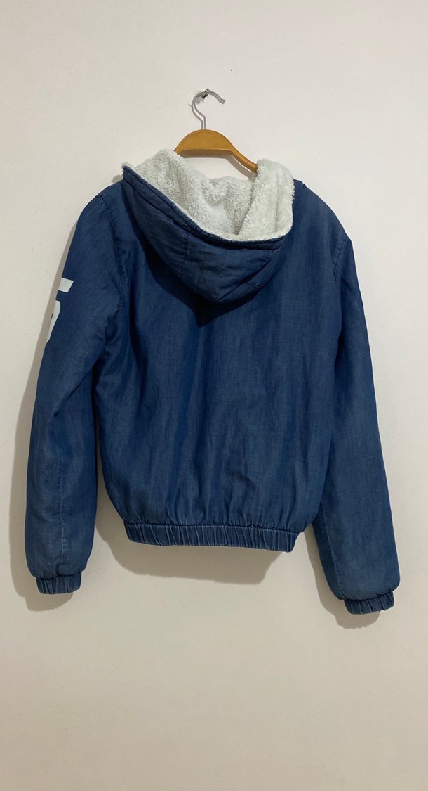 Kapüşonlu Fermuarlı Kadın Kot renginde mont - Görsel 2