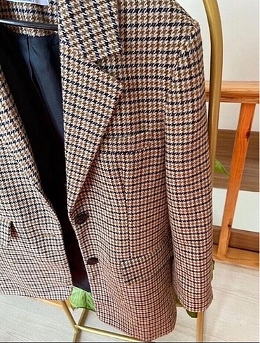 l Beden Kazayağı desenli blazer