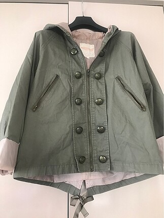 Kısa trenchcoat