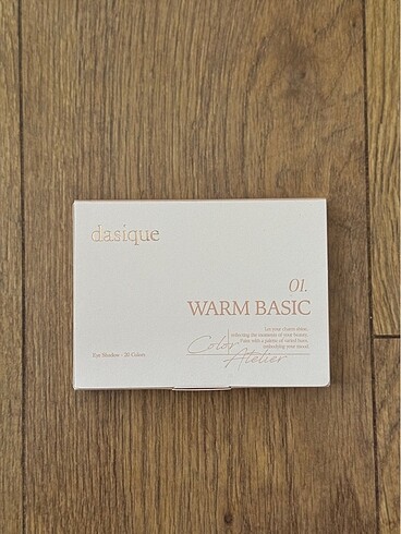 Beden Dasique Mood Shadow Warm Basic Palette