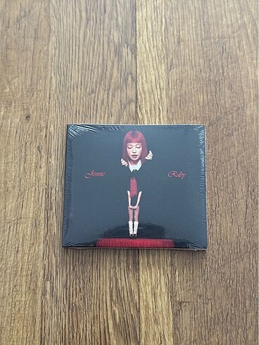 Jennie Ruby Digipack Album