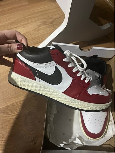 37 Beden bordo Renk replika jordan sifir