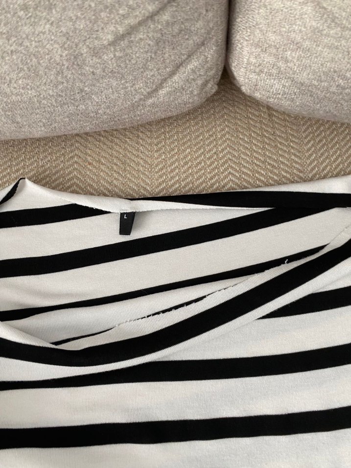 Beyaz Siyah Çizgili tek omuz Bluz - Görsel 2