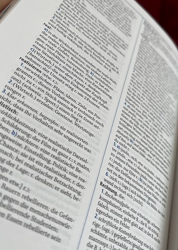 Beden Duden Stilwörterbuch Almanca Sözlük 9. Baskı