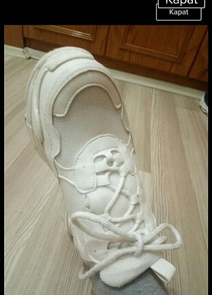 Adidas Beyaz spor ayakkabi