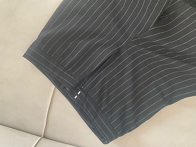 Stradivarius Çizgili kumaş pantolon