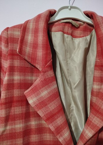 Uzun Kollu Düğmeli Kırmızı Kadın Kaban - Görsel 2