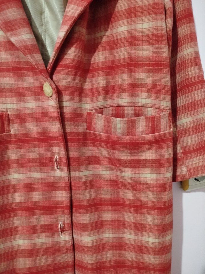 Uzun Kollu Düğmeli Kırmızı Kadın Kaban - Görsel 3