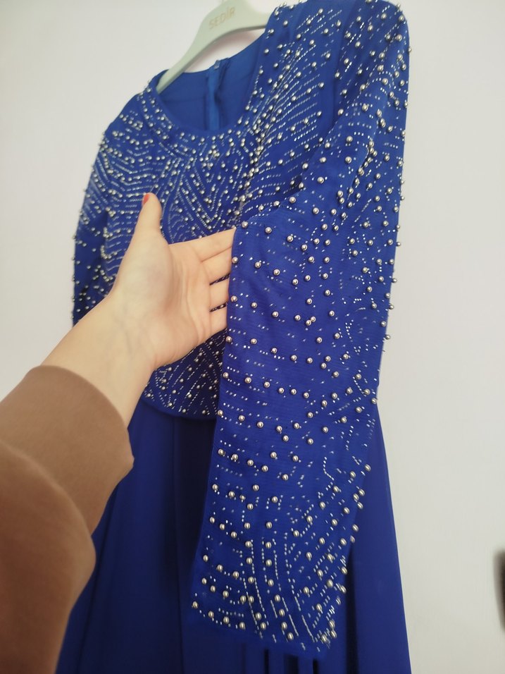 Boncuk İşlemeli Uzun Kollu Mavi Abiye Elbise - Görsel 3