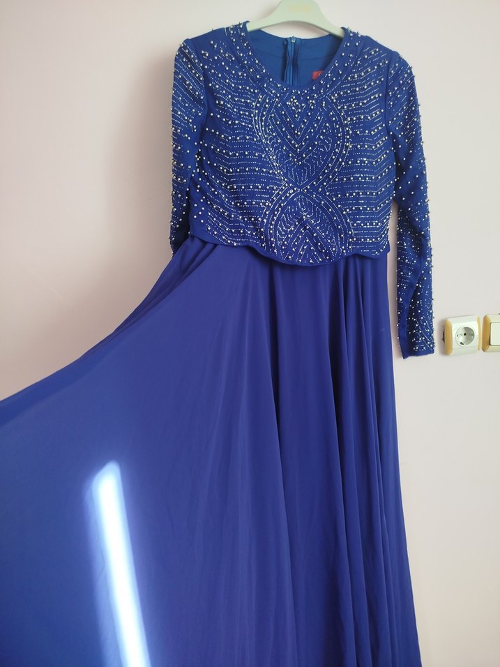 Boncuk İşlemeli Uzun Kollu Mavi Abiye Elbise - Görsel 2