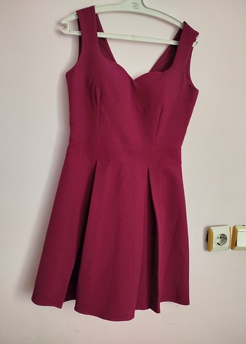 Bordo V Yaka Pilili Midi Elbise - Görsel 2