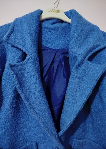 Mavi Mini Düğmeli Kadın Kaban - Görsel 4