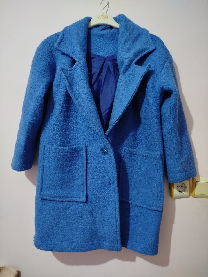 Mavi Mini Düğmeli Kadın Kaban - Görsel 2