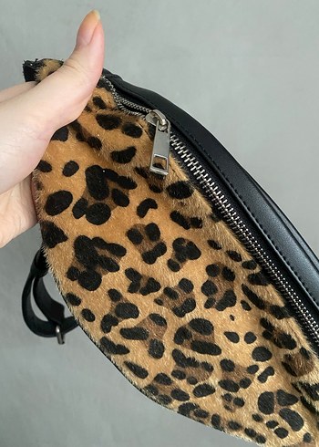Beden Kahverengi Leopar Desenli Deri Bel Çantası