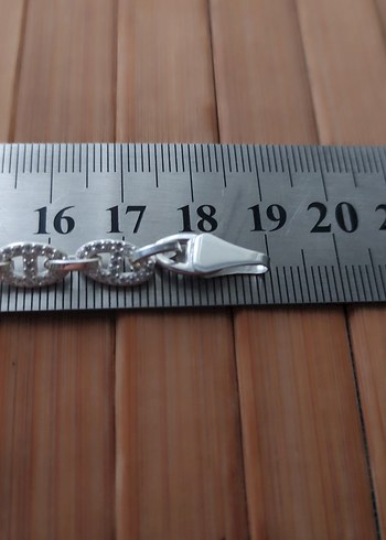 Beden 925 ayar gümüş zirkon taşlı bileklik