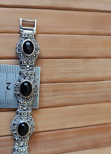 Neva Gümüş 925 ayar gümüş markazit taşlı bileklik