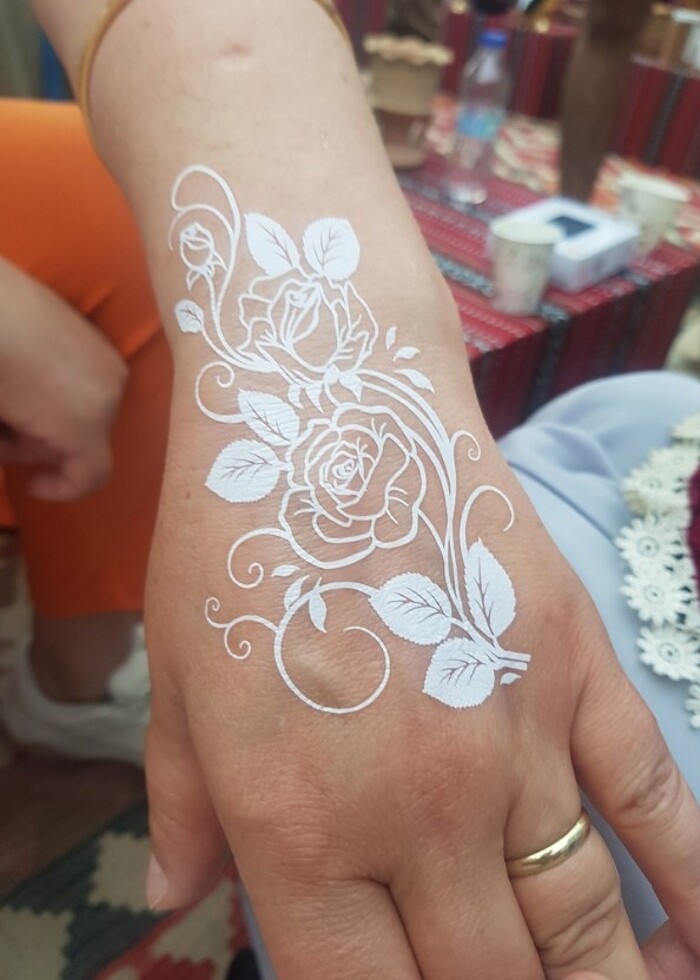 Beyaz Hint el süsleme  - Görsel 3