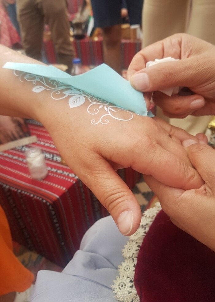 Beyaz Hint el süsleme  - Görsel 4