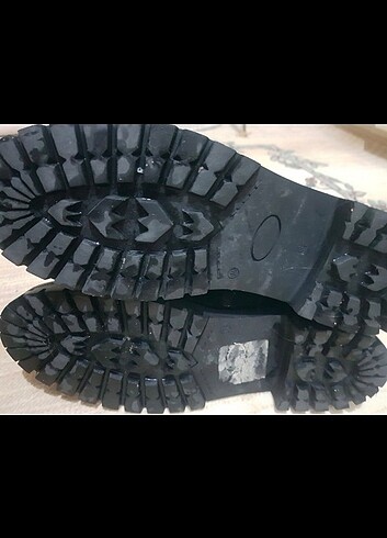 Fendi model kafin bot - Görsel 2