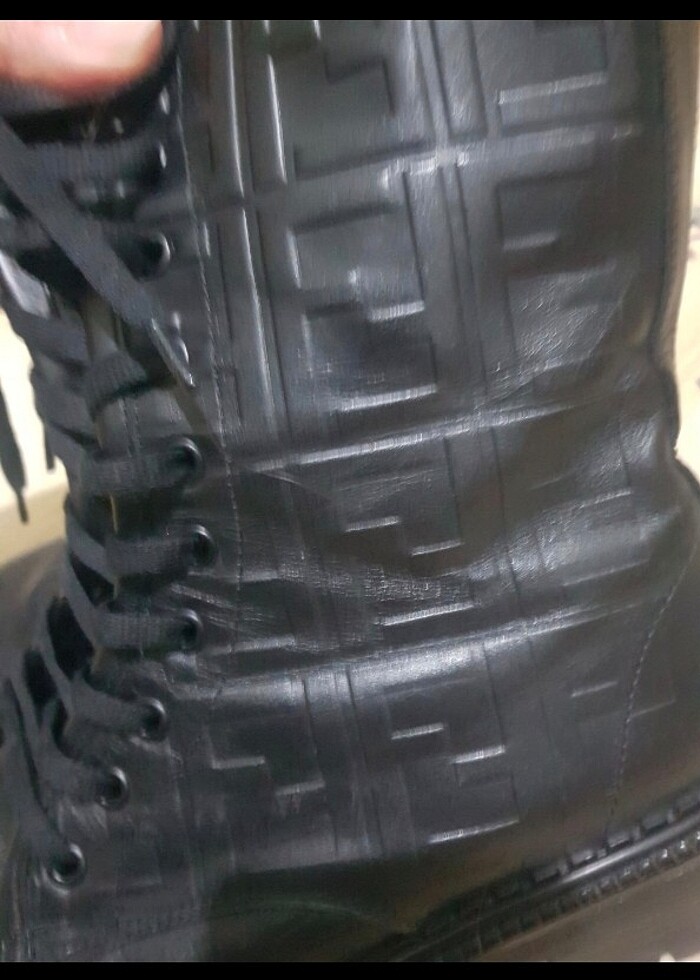 Fendi model kafin bot - Görsel 4