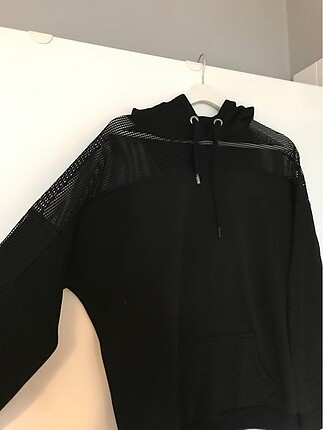 Transparan Detaylı Sweatshirt