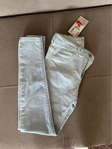Buz rengi jean