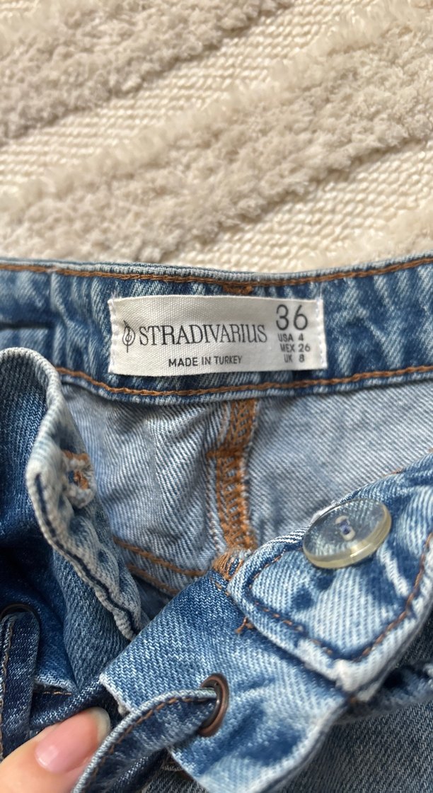 Kadın Gri Mavi Kuşaklı Yırtık Mini Kot Şort - Görsel 2