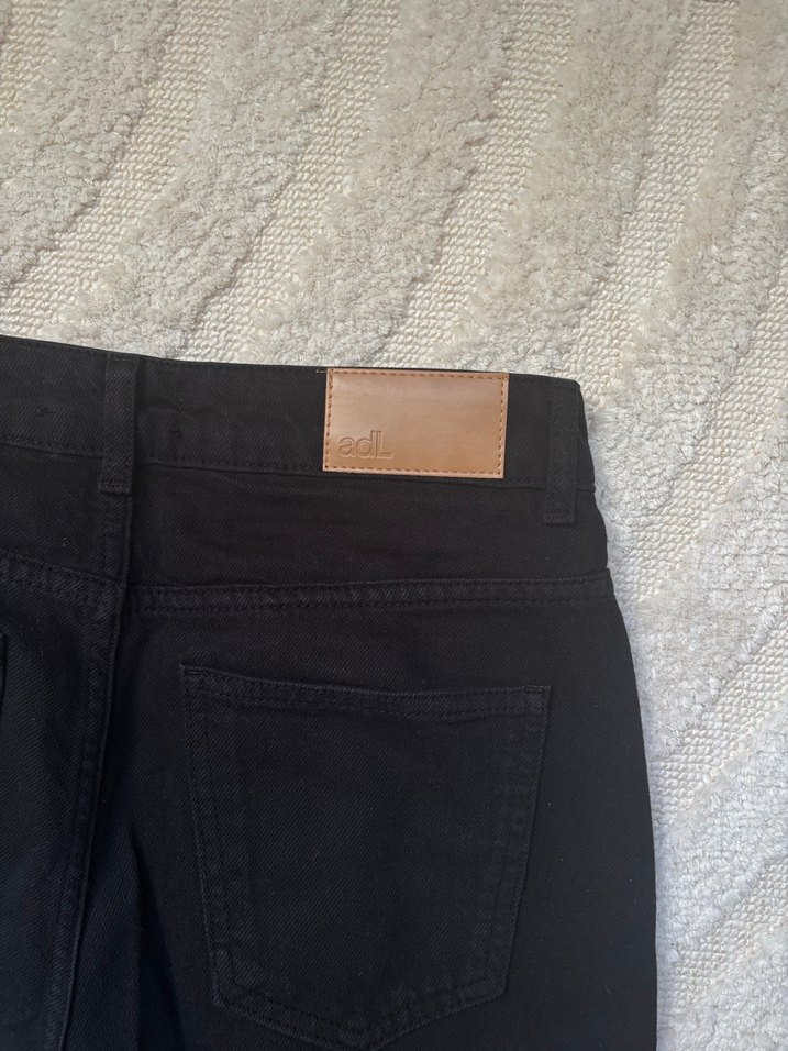 Düğmeli Siyah Kadın Denim Pantolon - Görsel 5