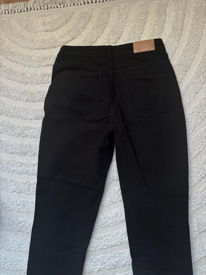 Düğmeli Siyah Kadın Denim Pantolon - Görsel 4