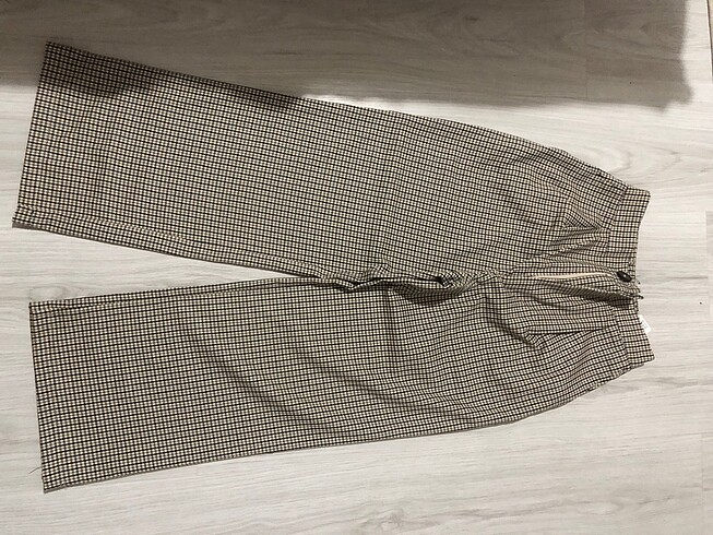 Stradivarius kumaş pantolon