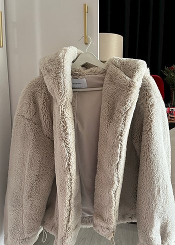 Gri Kapüşonlu Kürk - Görsel 3