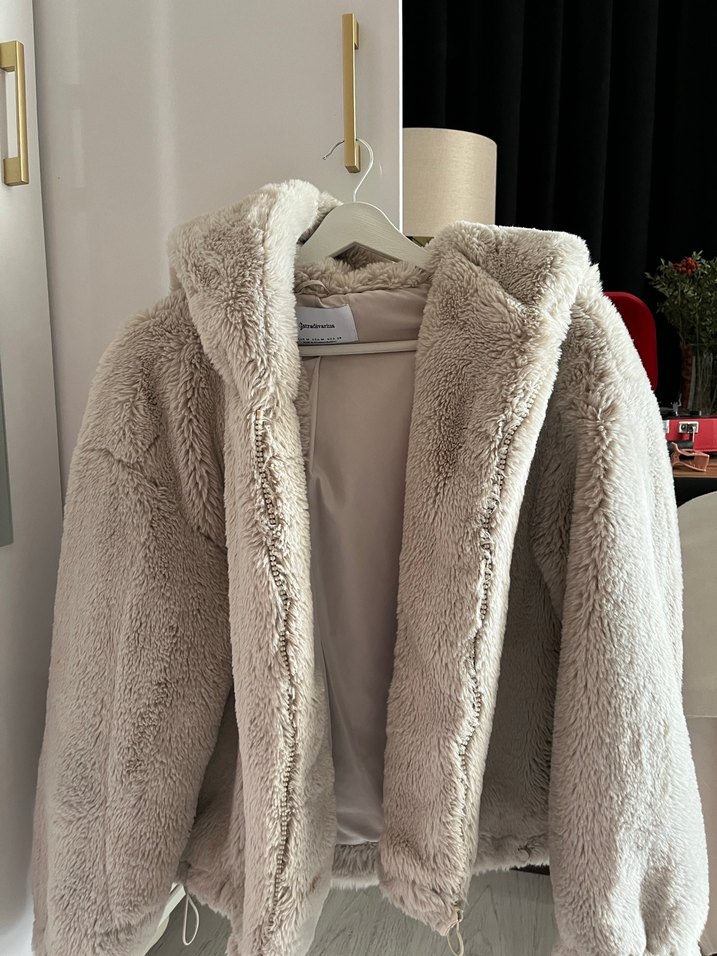 Gri Kapüşonlu Kürk - Görsel 3