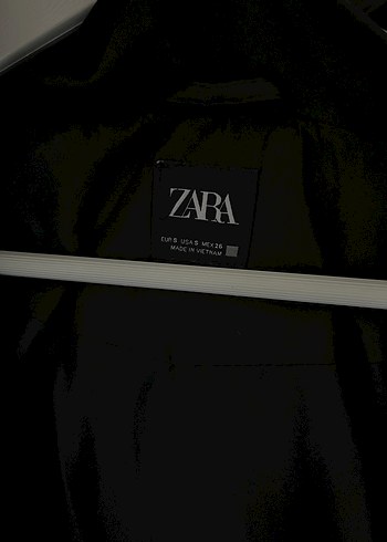 zara siyah şişme mont - Görsel 2