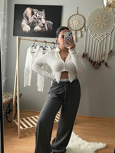 Siyah beyaz crop gömlek
