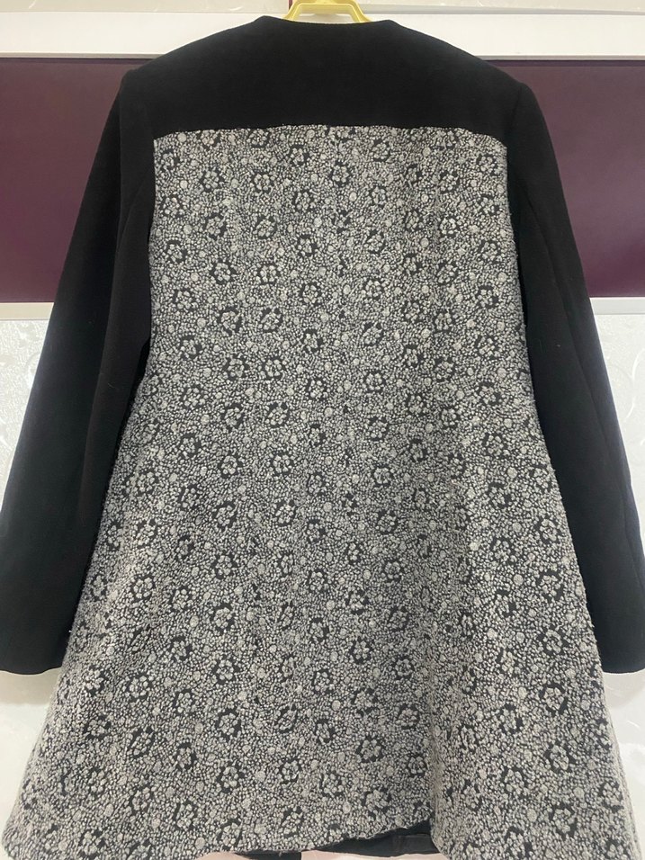 Gri Desenli Düğmeli Midi Kaban - Görsel 2