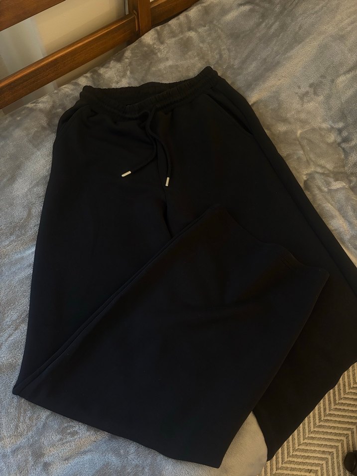 Stradivarius Bol Paça Siyah Alt - Görsel 2