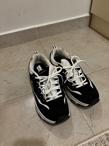 Skechers siyah kadın spor ayakkabı d?lites