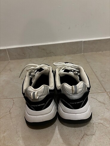 39 Beden Skechers siyah kadın spor ayakkabı d?lites