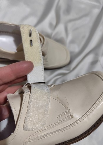 Beyaz Tokalı Erkek Çocuk sünnet ayakkabısı - Görsel 5