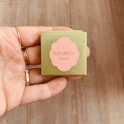 Benefit Dandelion
