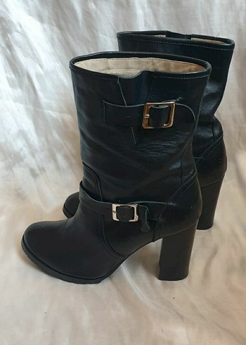 39 Beden JIMMY CHOO Deri bot