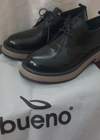 Bueno siyah Kadın Oxford