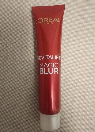 Loreal Revitalift Magic Blur 30 ml