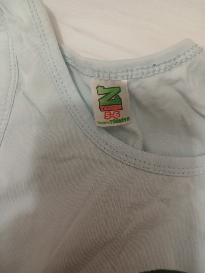 Yeşil Baskılı Çocuk Atlet - Görsel 3